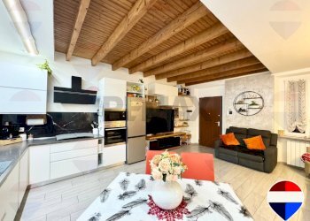 Sala da pranzo - Three-room apartment Mezzago - photo 7