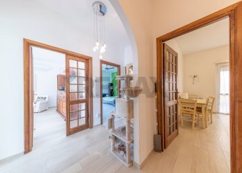 Hall / corridoio - Three-room apartment Via Trincea delle Frasche, Fiumicino - photo 6