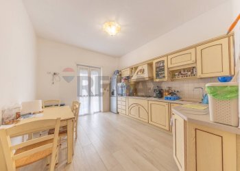 Cucina - Three-room apartment Via Trincea delle Frasche, Fiumicino - photo 7