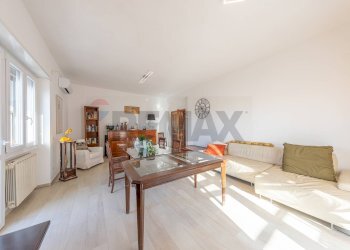 Soggiorno - Three-room apartment Via Trincea delle Frasche, Fiumicino - photo 16