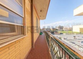 Balcone - Three-room apartment Via Trincea delle Frasche, Fiumicino - photo 21