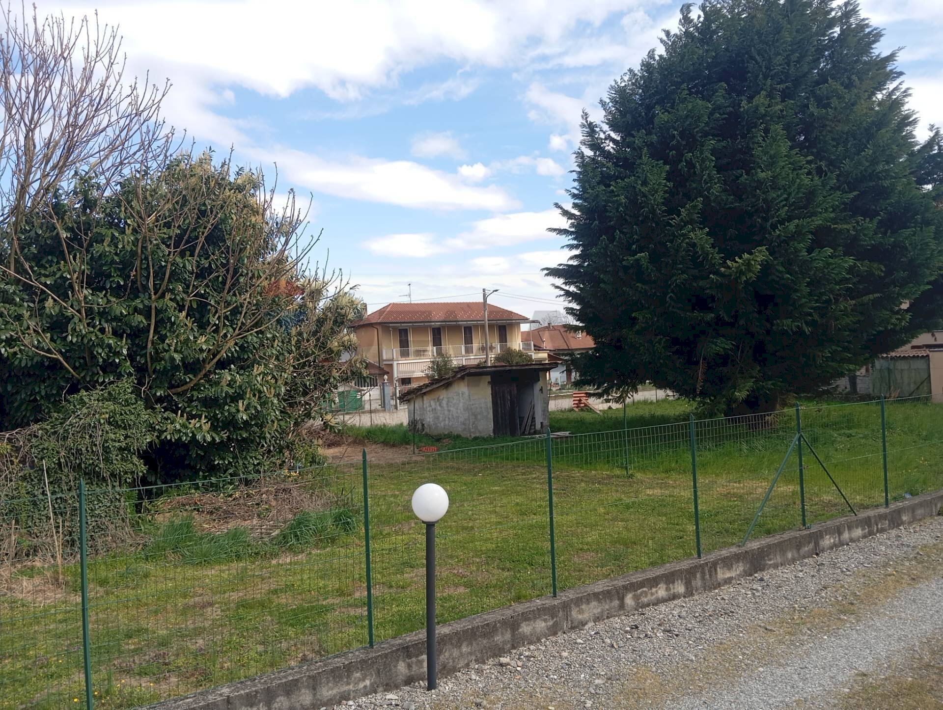 Giardino - Terreno edificabile via Posorti
 
22, Vergiate - foto 2