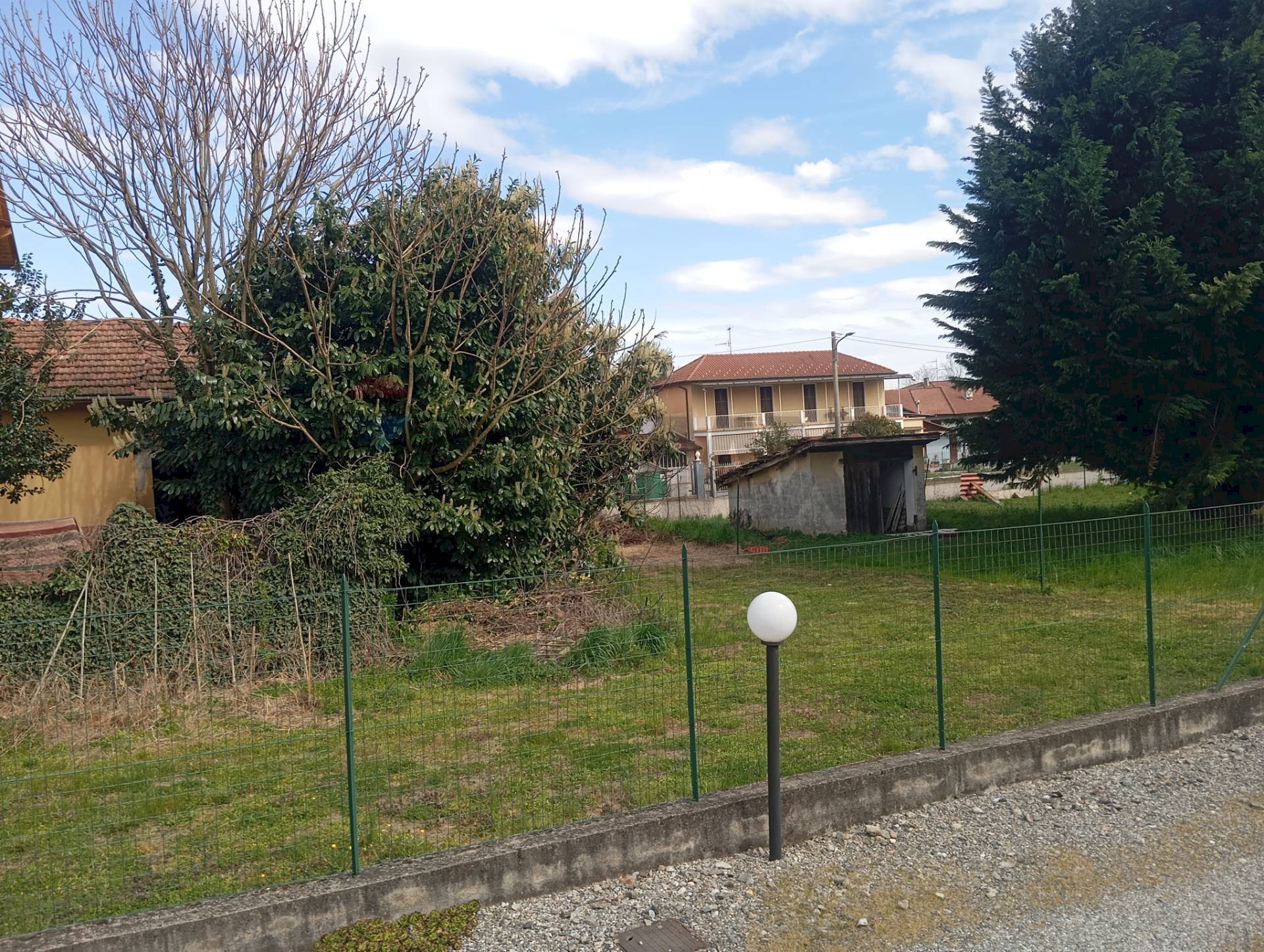 Giardino - Terreno edificabile via Posorti
 
22, Vergiate - foto 3