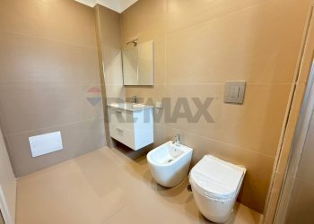Bagno - Trilocale Viale Colli Aminei
 
38, Napoli - foto 22