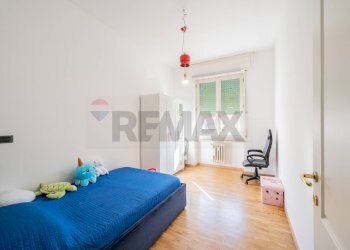 Camera / camera da letto - Trilocale Via Venezia
 
22, Parma - foto 14