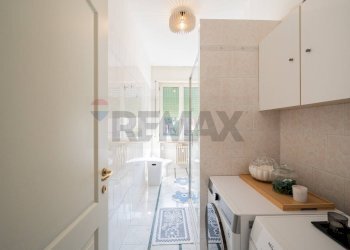 Lavanderia - Trilocale Via Venezia
 
22, Parma - foto 19