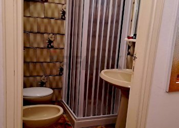 Bagno 1 - Appartamento Via Piano Di Gallo
 
50, Palermo - foto 47