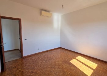 Foto 17 - Trilocale Via Mazzini
12, Opera - foto 17