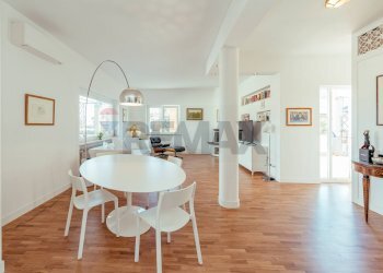 Sala da pranzo - Attic Via Marco Besso
 
25, Roma - photo 2