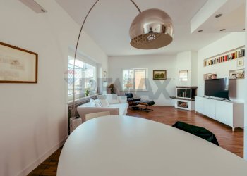 Sala da pranzo - Attic Via Marco Besso
 
25, Roma - photo 13