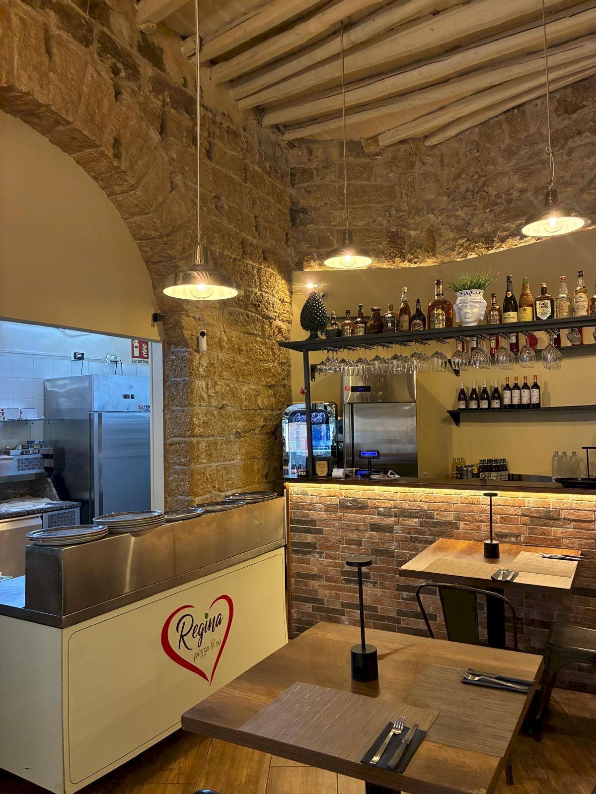 Foto 1 - Commercial Activity Via Vittorio Emanuele, Palermo - photo 1