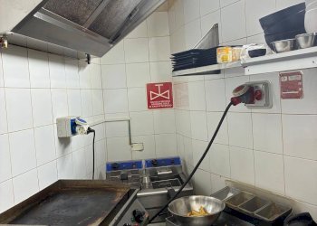 Foto 18 - Attività Commerciale Via Vittorio Emanuele, Palermo - foto 17