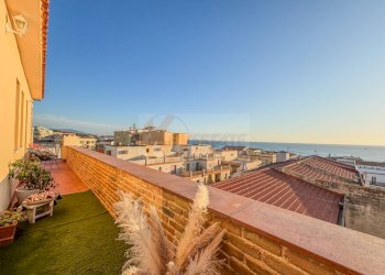 Foto 31 - Attic Via Foscolo
 
20, Alghero - photo 31