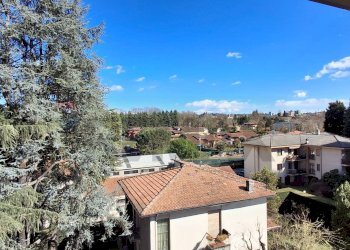 Edificio all\'aperto - Quadrilocale via Prati
 
4, Castelletto Sopra Ticino - foto 9