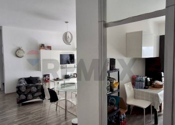 Sala da pranzo - Quadrilocale via Prati
 
4, Castelletto Sopra Ticino - foto 15