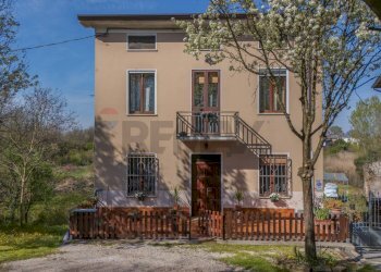 Casa all\'aperto - Casa indipendente VIA CARDUCCI
 
64, Asola - foto 1