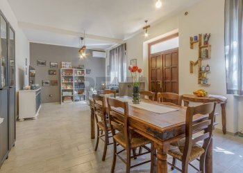 Sala da pranzo - Casa indipendente VIA CARDUCCI
 
64, Asola - foto 7