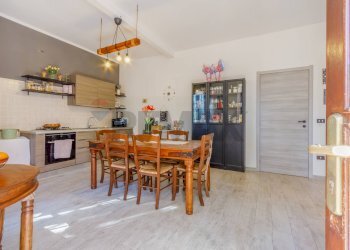 Sala da pranzo - Casa indipendente VIA CARDUCCI
 
64, Asola - foto 8