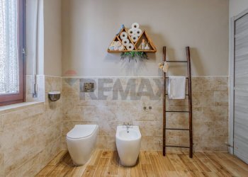 Bagno - Casa indipendente VIA CARDUCCI
 
64, Asola - foto 19