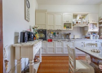 Cucina - Casa indipendente VIA CARDUCCI
 
64, Asola - foto 25