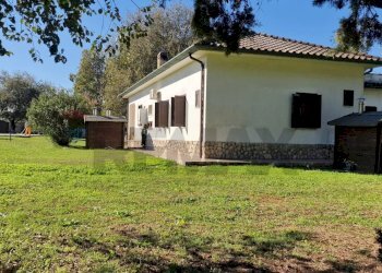 Casa all\'aperto - Casa indipendente strada formicosa
 
1106, Sabaudia - foto 15