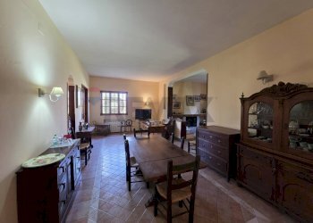 Sala da pranzo - Casa indipendente strada formicosa
 
1106, Sabaudia - foto 19
