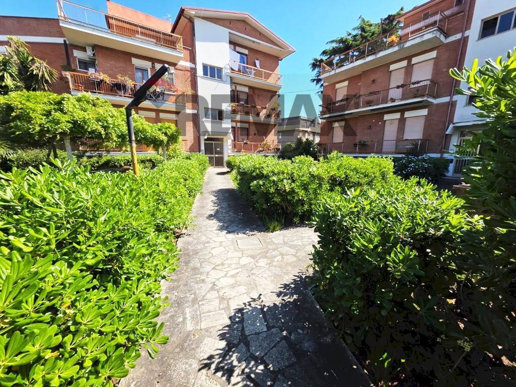 Edificio all\'aperto - Appartamento Via Genova
 
7/b, Sabaudia - foto 1