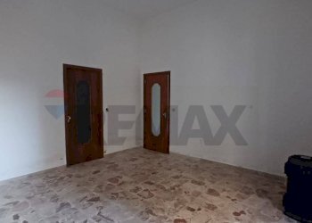 Stanza vuota - Bilocale via nuova
 
15, Falcone - foto 4