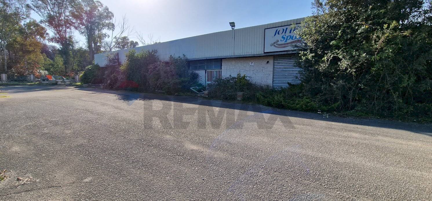Edificio all\'aperto - Commercial Premises Sabaudia - photo 3