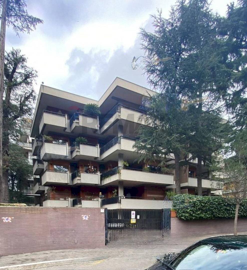 Edificio all\'aperto - Appartamento Roma - foto 2