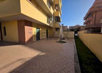 Edificio all\'aperto - Trilocale Sabaudia - foto 10