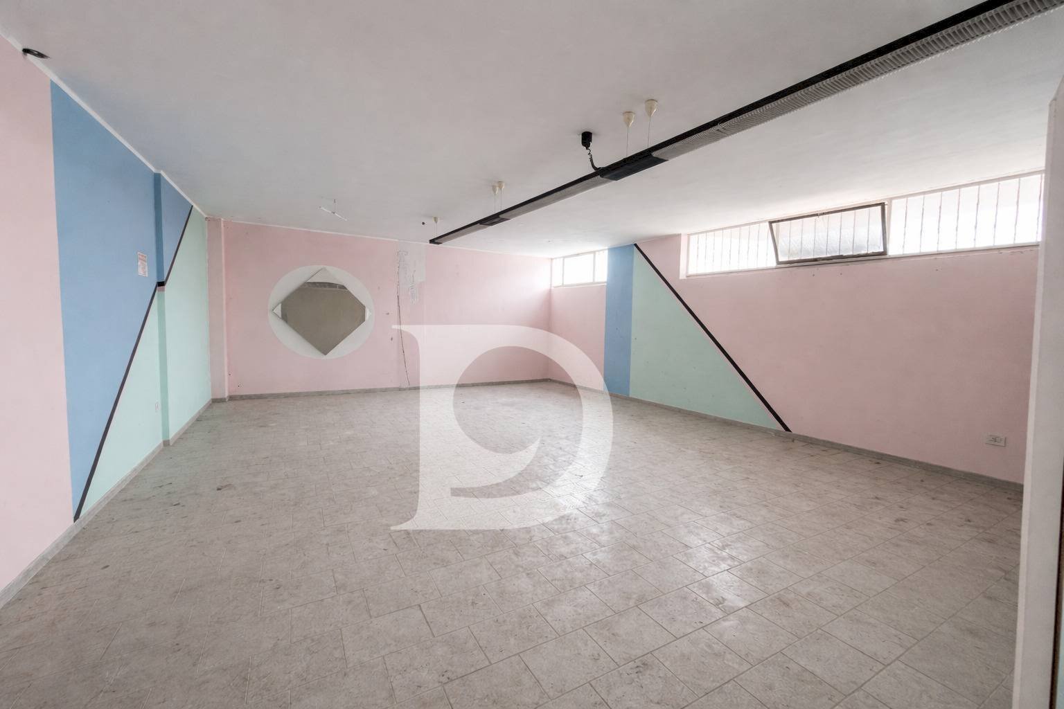 Foto 1 - Locale Commerciale Via Cesare Balbo, Montesilvano - foto 1