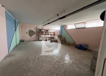 Foto 1 - Locale Commerciale Via Cesare Balbo, Montesilvano - foto 1