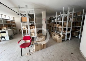 Foto 12 - Locale Commerciale Via Cesare Balbo, Montesilvano - foto 12