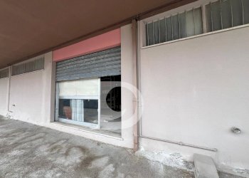 Foto 14 - Locale Commerciale Via Cesare Balbo, Montesilvano - foto 14