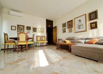 Salone - Quadrilocale via Fosse Ardeatine, 2, Rho - foto 3