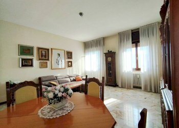 Salone - Quadrilocale via Fosse Ardeatine, 2, Rho - foto 9