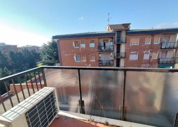Balcone - Four-room apartment via Fosse Ardeatine, 2, Rho - photo 13