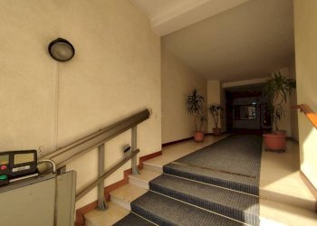 Interno palazzo - Four-room apartment via Fosse Ardeatine, 2, Rho - photo 41