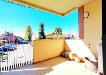 Terrazzo - Three-room apartment via Bruno Buozzi, 6, Rho - photo 31