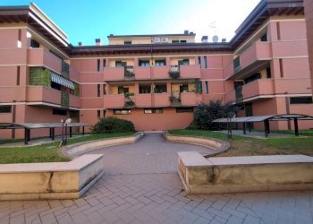 Cortile interno - Three-room apartment via Bruno Buozzi, 6, Rho - photo 46