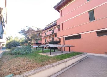 Giardino - Three-room apartment via Bruno Buozzi, 6, Rho - photo 46