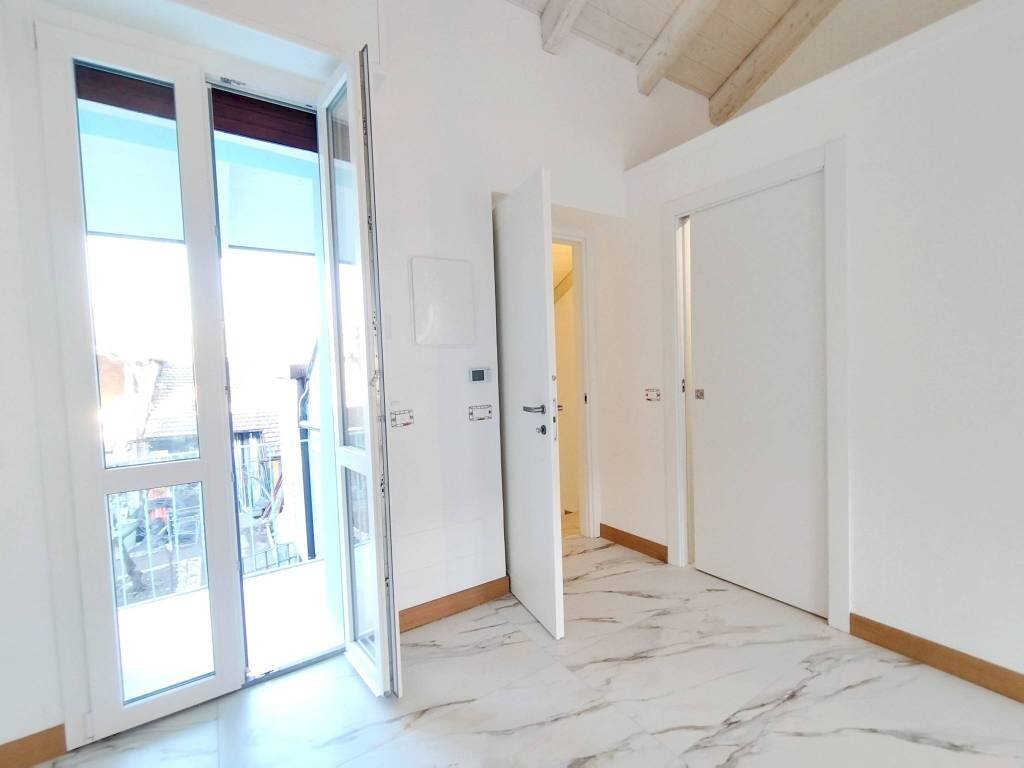 Camera da letto - Three-room apartment via A. Chaniach, 4, Pogliano Milanese - photo 3