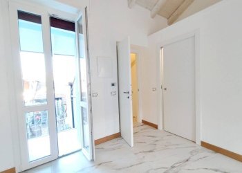 Camera da letto - Three-room apartment via A. Chaniach, 4, Pogliano Milanese - photo 2