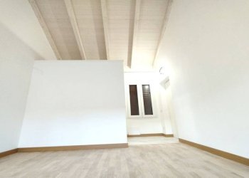 Cucina - Three-room apartment via A. Chaniach, 4, Pogliano Milanese - photo 22
