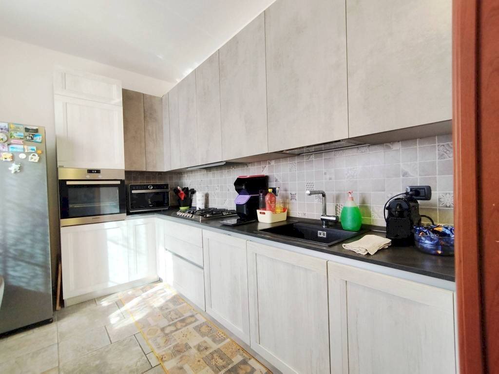 Cucina - Trilocale piazza della Republica, 7, Sedriano - foto 2