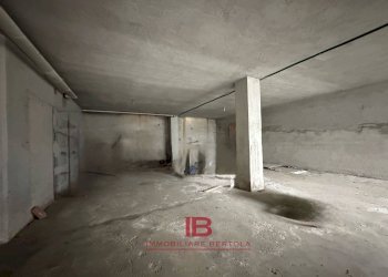 Foto 2 - Magazzino Via Acceglio
 
6, Cuneo - foto 2