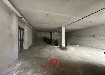 Foto 4 - Magazzino Via Acceglio
 
6, Cuneo - foto 4