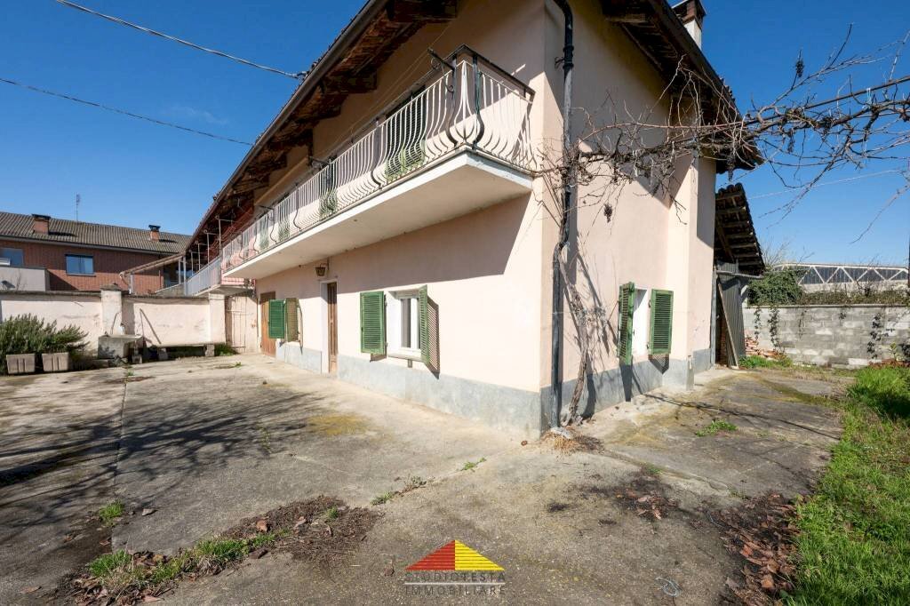 Facciata - Rustico strada Manta, 2, Lagnasco - foto 3