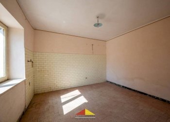 Salone - Rustico strada Manta, 2, Lagnasco - foto 9